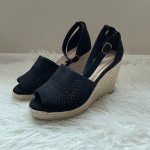 TORRID Black Perforated Espadrille Platform Wedge Sandals Size 10W